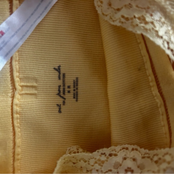 yellow urban outfitters tank top - Picture 2 of 2